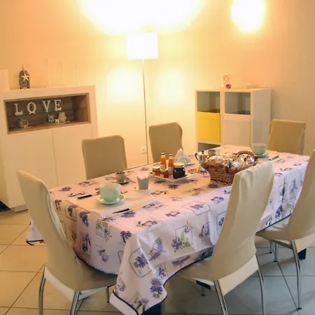 Del Conte Caracciolo Bed & Breakfast *