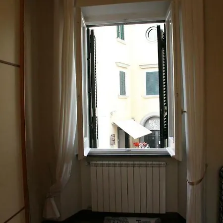 Del Conte Caracciolo * Pollena Trocchia